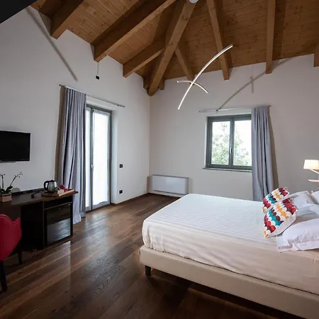 Bric D'alu - Farm stay Barbaresco